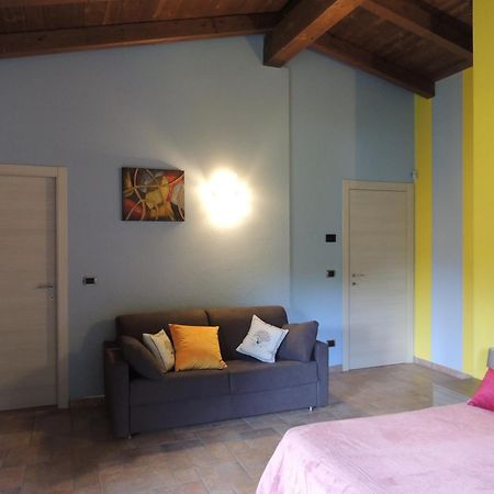 B&B Casa Bella Comba Vignolo Экстерьер фото